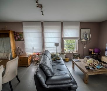 Appartement te huur - Foto 2