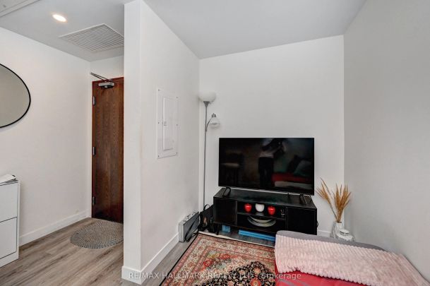 60 Frederick Street #1213 - Photo 1