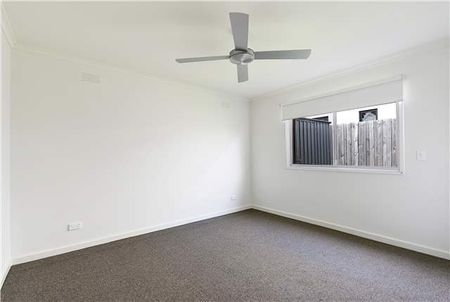TWO BEDROOM | LOW MAINTENANCE | GREAT LOCATION - Photo 2