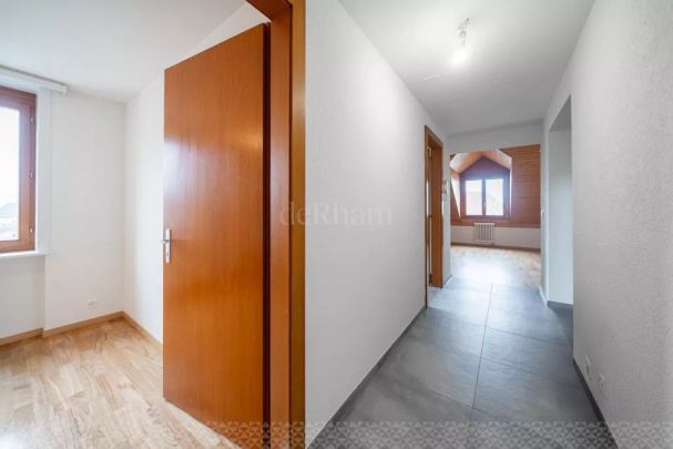 Appartement duplex de 4.5 pièces entièrement rénové - Photo 1