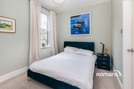 Kings Road, Windsor, Berkshire, SL4 - Photo 3