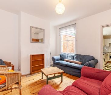 Henry Road, Botley - Photo 1