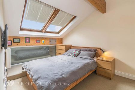 2 bedroom apartment to rent - Photo 2