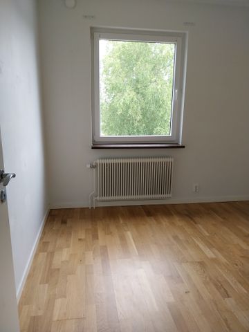 Brunnsvägen, Svängsta - Photo 2