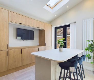 1 bedroom in a house share to rent - Photo 6