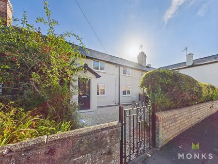 8 Upper Chirk Bank, Wrexham, LL14 5EA - Photo 3