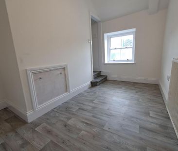3 bedroom flat to rent - Photo 1