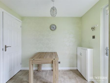 2 bedroom House To Let - Photo 4
