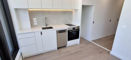 New Hyde Lane One Bedroom Apartment - Photo 5