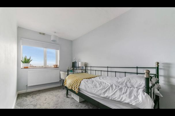 2 Bed Flat, Kirkdale, SE26 - Photo 1