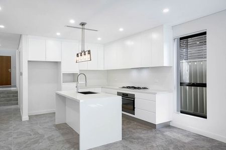 STUNNING FAMILY HOME - Photo 2