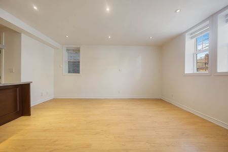 For Lease - 85 Beech Avenue Unit# 4, Toronto, Ontario - Photo 2