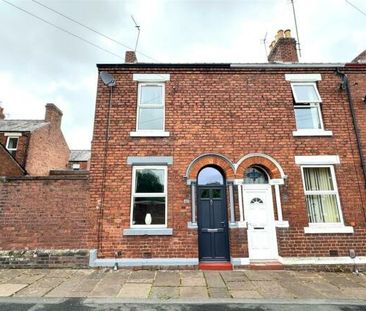 2 bedroom end of terrace house to rent - Photo 2