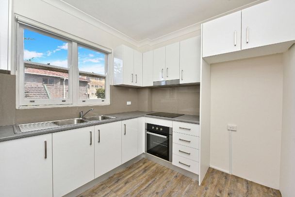 6/126 Homer Street, Earlwood. - Photo 1