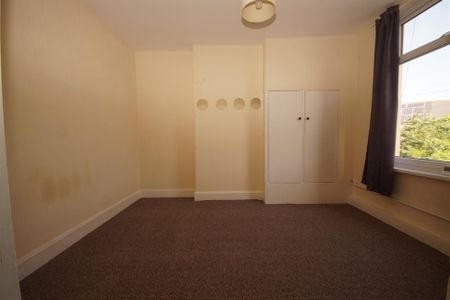 470 Cowbridge Rd East, Victoria Park, Cardiff CF5 1BJ - Photo 3