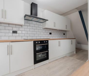 1 bedroom in a house share to rent - Photo 6