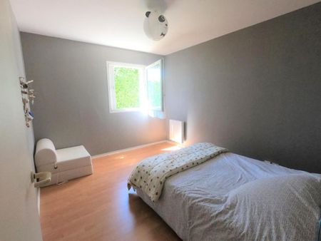 Location Appartement 2 pièces 51m² POITIERS 86000 - Photo 4
