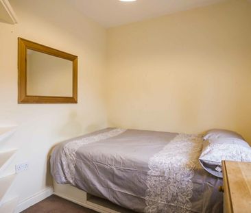 64, Hull Road - Photo 3