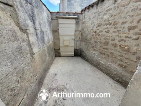 Location Appartement 1 pièces 32 m2 à Saint-Jean-d'Angély - Photo 4