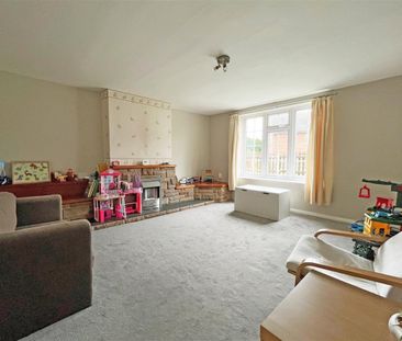 3 bedroom End of terrace house to rent - Photo 1