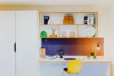 Bronze Studio (Accessible) - Photo 2
