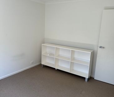 South Morang - Photo 6