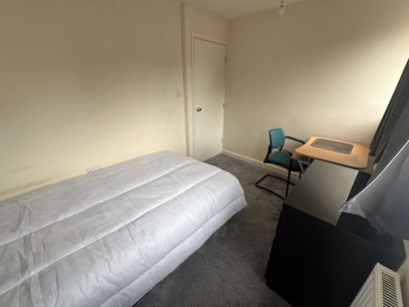 St. Teresas Court, Gloucester Road North - Photo 5