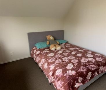 36 Packe Street, Edgeware - Photo 5