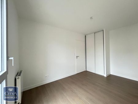 Location Appartement 2 pièces 43m² LAVAL 53000 - Photo 3