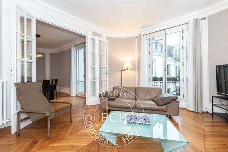 Rue Cambacérès, - Photo 3