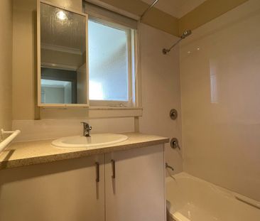 EASY LIVING - Photo 4