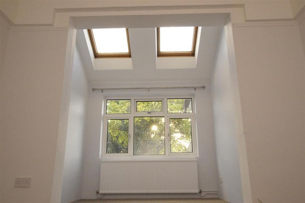 4 bedroom semi-detached house to rent - Photo 1