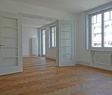 Sanierter Altbau mit viel Exklusivität - Photo 4