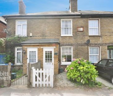 2 bedroom terraced house to rent - Photo 6