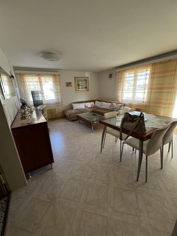 4-Zimmerwohnung an schöner Wohnlage in Netstal - Photo 2