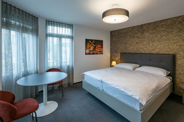 "neues möbliertes Studio an sehr zentraler Lage in Kriens" - Photo 1