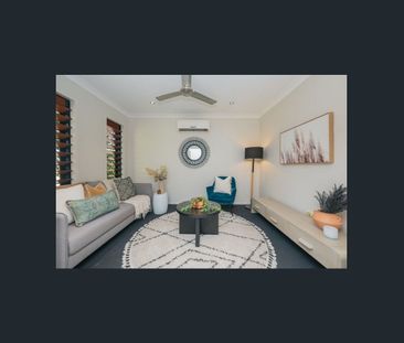 Family home in Bushland Beach - Photo 2