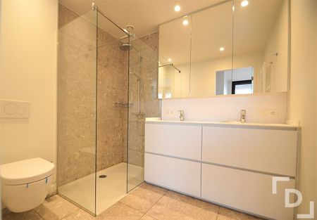 Prachtig afgewerkt appartement op de Grote Markt in Poperinge. - Photo 4