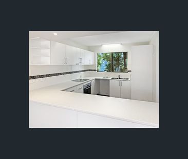 2/54 Durham St, St Lucia, Qld 4067 - Photo 2