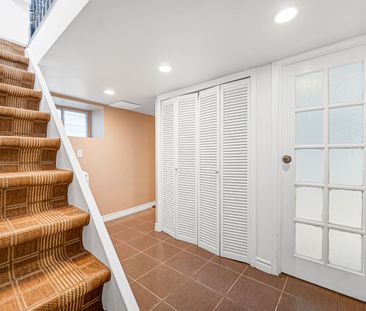 For Lease - 13 Twenty Ninth Street, Toronto, Ontario - Photo 2