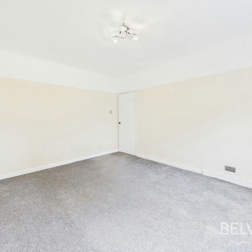 Detached house to rent on - Photo 1