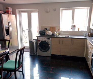 Room in a Shared House, Signals Drive, CV3 - Photo 3