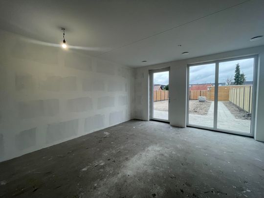 Te huur: Huis Margrietstraat in St. Willebrord - Photo 1