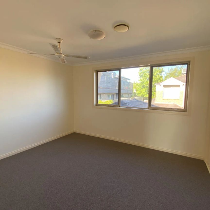 Unit 1/64 Doncaster East Road, - Photo 1