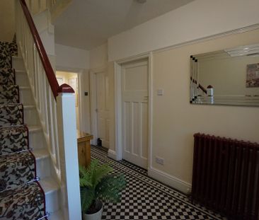 Dimsdale Parade West Room 2 - Photo 6