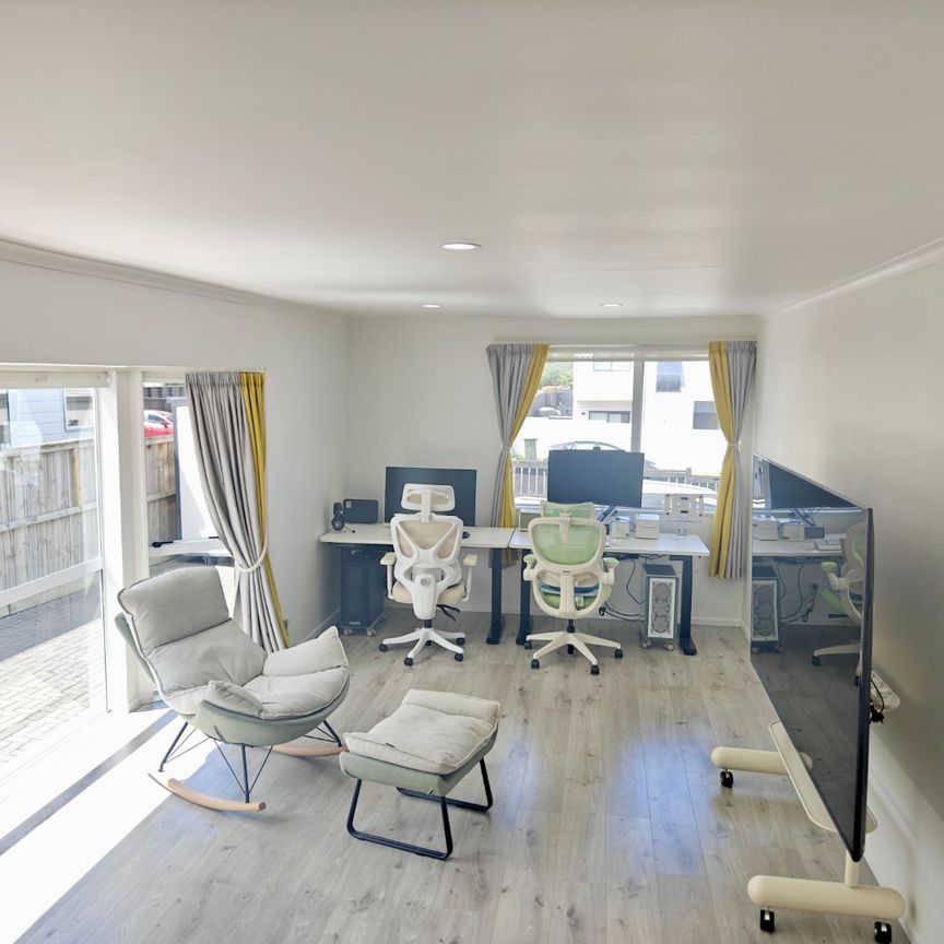 Live the Easy City Fringe Lifestyle - Photo 1