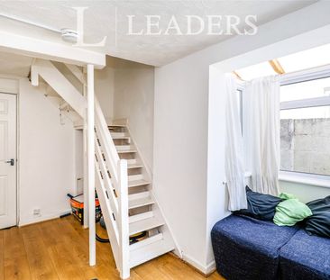 5 bedroom house to rent Exmouth Road, Exmouth, Southsea, PO5 - Photo 1