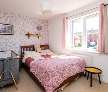 3 bed House - Townhouse To Let - Photo 3