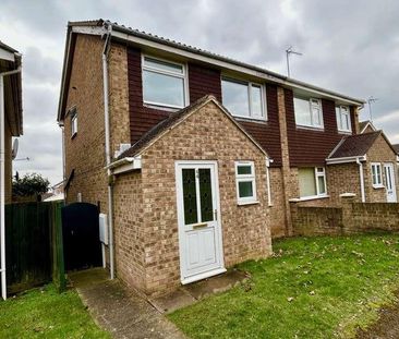 Kingfisher Drive, Banbury, OX16 - Photo 2