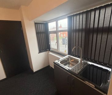 Studio Flat, Moston Lane, M9 - Photo 1